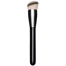 MAC Synthetic Rounded Slant Brush 170 Moterims