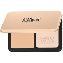 Make Up For Ever  Moterims