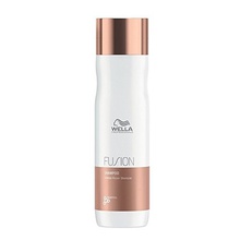 Wella Professional Intensely restorative shampoo for damaged hair Fusion ( Intense Repair Shampoo) 1000ml Moterims