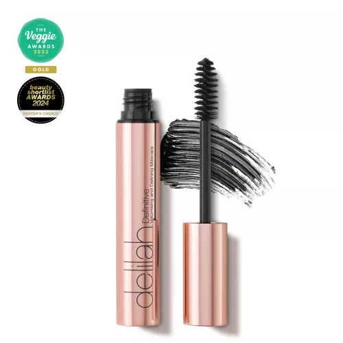 Delilah Definitive Apimties suteikiantis tu&scaron;as 7.5ml (be pakuotės) blakstienų tu&scaron;as