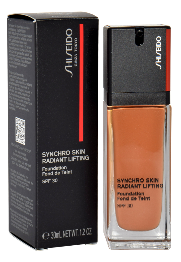 Shiseido Synchro Skin Radiant Lifting Foundation 450 makiažo pagrindas