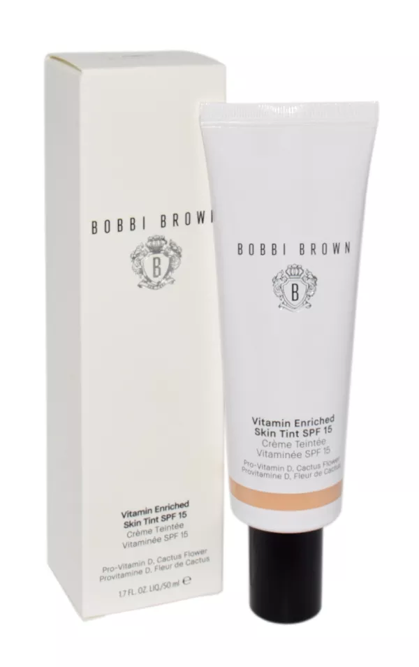 Bobbi Brown Nude Finish Tinted Moisturizer - Light Warm BB kremas