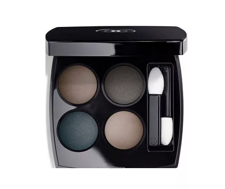 Chanel Les 4 Ombres Multi-Effect Quadra Eyeshadow 324 Blurry Blue &scaron;e&scaron;ėliai