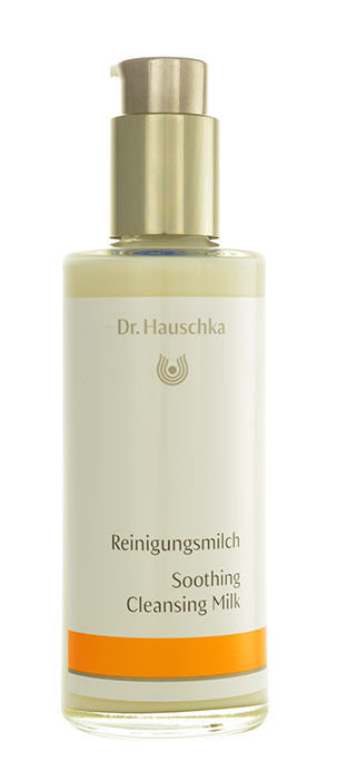 Dr.hauschka Soothing Valomasis pienelis 145 ml Damaged box