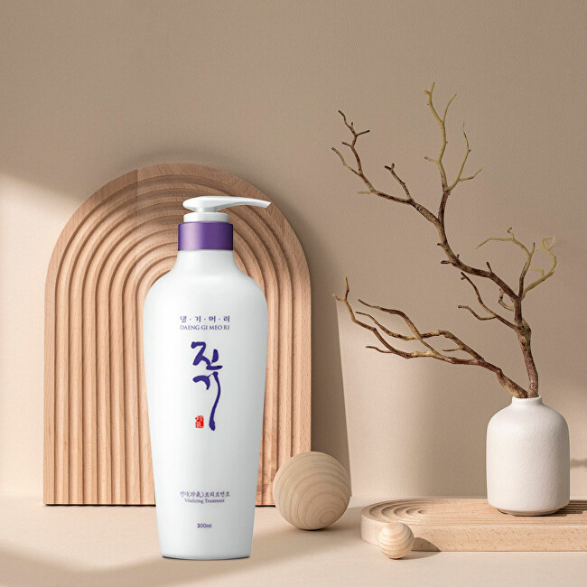 Daeng Gi Meo Ri DAENG GI MEO RI Vitalizing Treatment 145ml kondicionierius