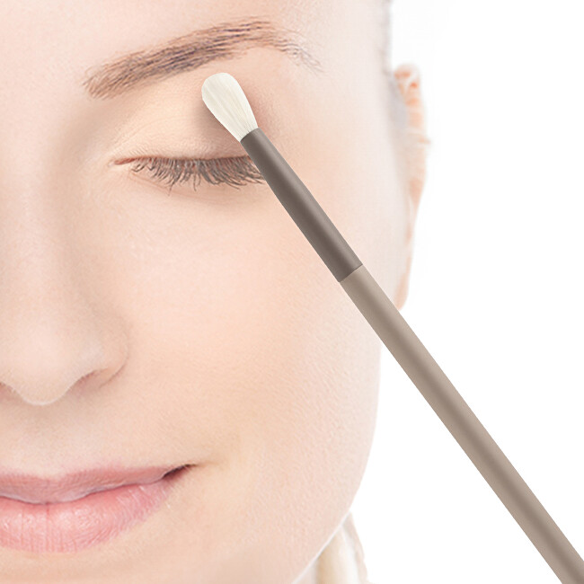 Sefiros MakeSha M8 cosmetic brush teptukas