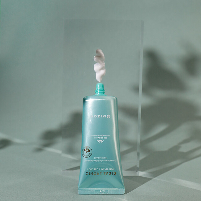 Mizon Moisturizing sun cream SPF 50+ Cicaluronic (Non-Nano Sunblock) 50 ml 50ml Unisex