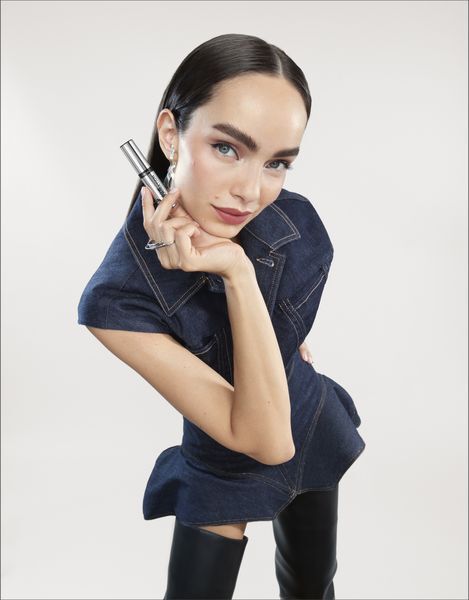 L&acute;Or&eacute;al Paris Fixation gel for eyebrows (Brow Lamination Up To 24H) 6 ml 00 Transparent antakių kosmetika