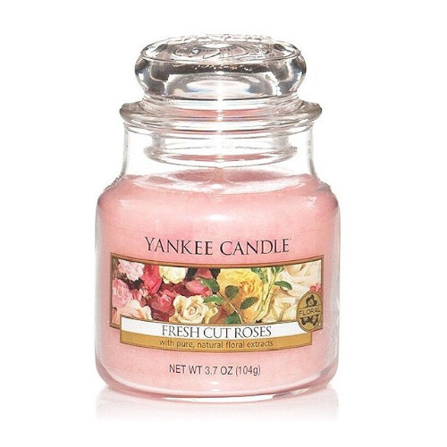 Yankee Candle Classic small aromatic candle Fresh Cut Roses 104 g Unisex
