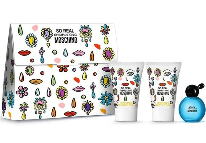 Moschino So Real Cheap & Chic - EDT 4,9 ml + sprchov&yacute; gel 25 ml + tělov&eacute; ml&eacute;ko 25 ml 9ml Moterims