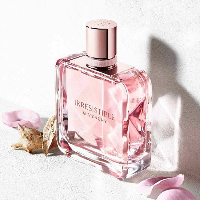 Givenchy Irr&eacute;sistible - EDT 35ml kvepalai Moterims EDT