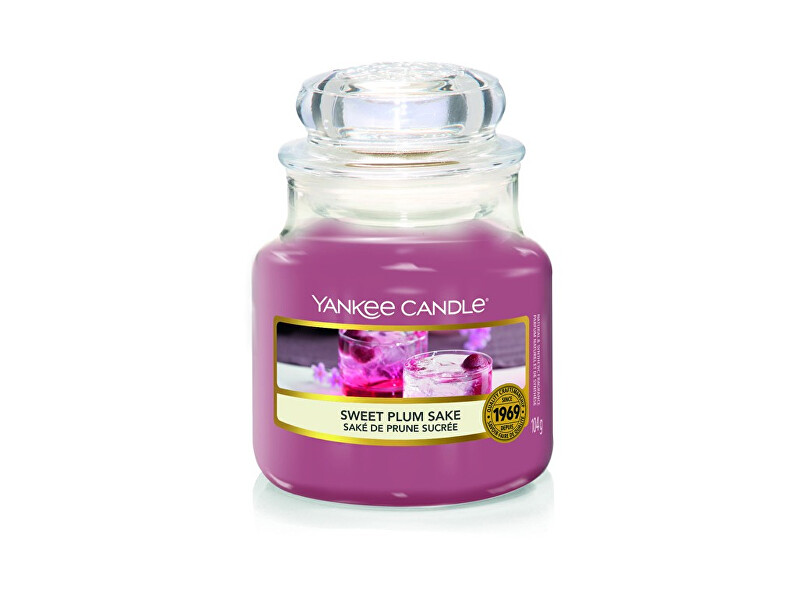 Yankee Candle Aromatic candle Classic small Sweet Plum Sake 104 g Unisex