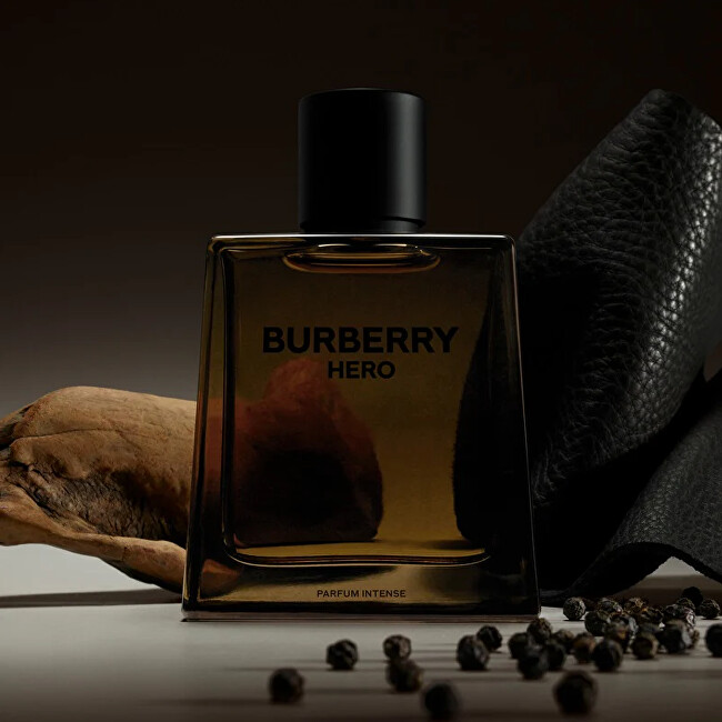 Burberry Burberry Hero Parfum Intense - parf&eacute;m 50ml kvepalai Vyrams