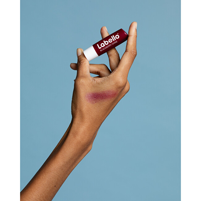 Labello Tinted Lip Balm Blackberry 4.8 g lūpų balzamas