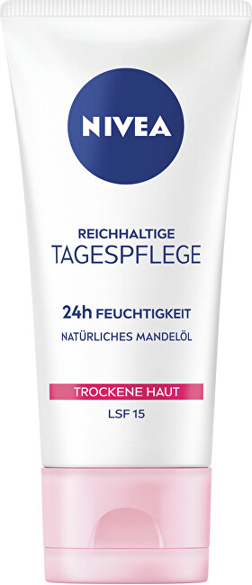 Nivea Nourishing Day Cream SPF 15 24h Moisture Veido priemonė raudonuojančiai ir jautriai odai Moterims