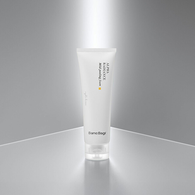 BANOBAGI Cleansing foam for sensitive and acne-prone skin Alpha Radiance (Mild Peeling Foam) 120 ml 120ml makiažo valiklis