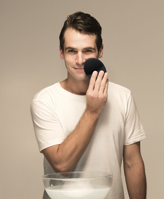 Foreo LUNA 3 Men Cleansing sonic brush for men with anti-wrinkle effect veido valymo prietaisas