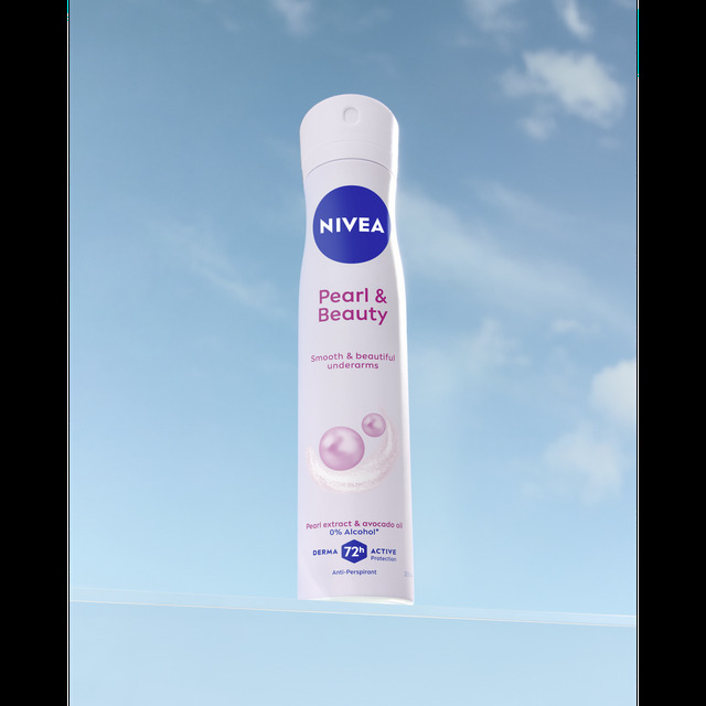 Nivea Antiperspirant spray Pearl & Beauty (Antiperspirant) 200 ml 200ml dezodorantas