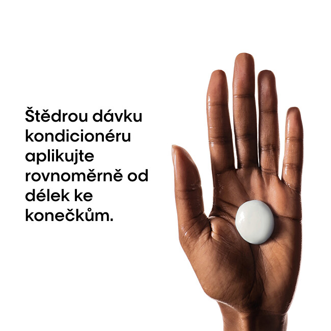 L'Or&eacute;al Professionnel Conditioner for colored hair Vitamino Color Spectrum (Professional Conditioner) 500ml plaukų balzamas