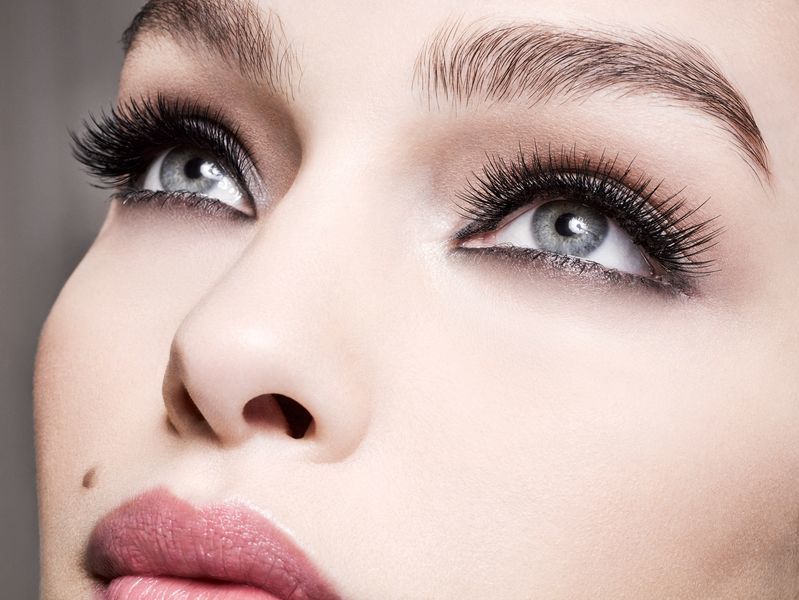 L&acute;Or&eacute;al Paris Mascara for 10x larger volume of lashes Volumissime Royal 7.9 ml Black 7.9ml blakstienų tu&scaron;as