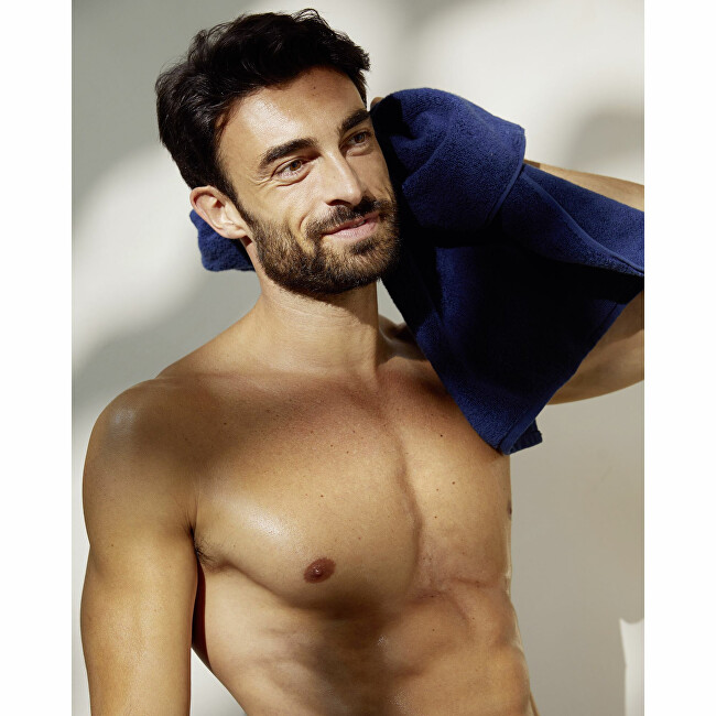 Nivea Men&acute;s shampoo for sensitive scalp Men Sensitive Power (Shampoo) 250 ml 250ml &scaron;ampūnas