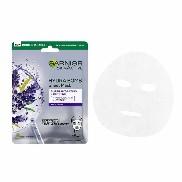 Garnier Moisturizing textile mask against signs of fatigue with lavender extract Skin Natura l s Hydra Bomb Moterims