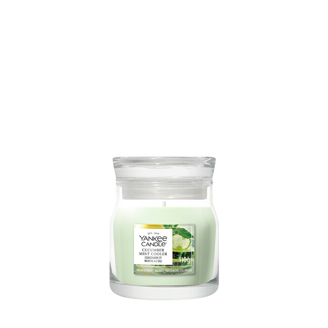 Yankee Candle Signature scented candle small glass Cucumber Mint Cooler 110 g kvepianti žvakė