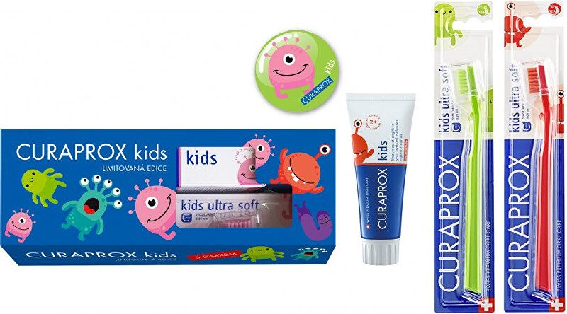 Curaprox Gift set of dental care for children without fluoride Strawberry dantų pasta