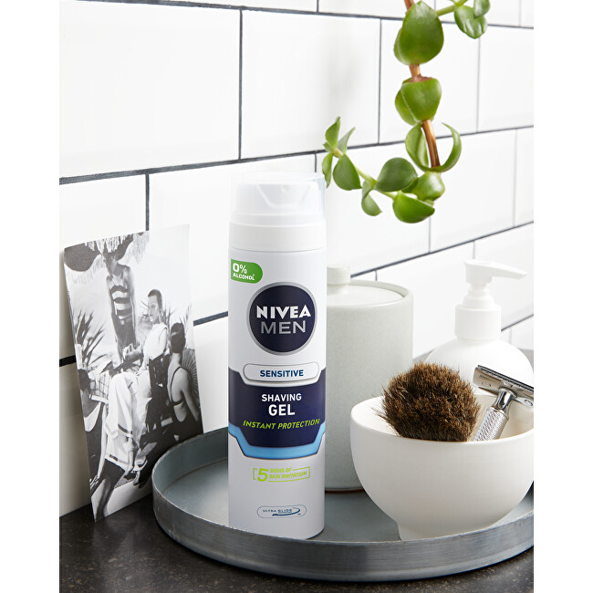 Nivea Sensitiv e Instant Protection (Shaving Gel) 200 ml 200ml priemonė skutimuisi