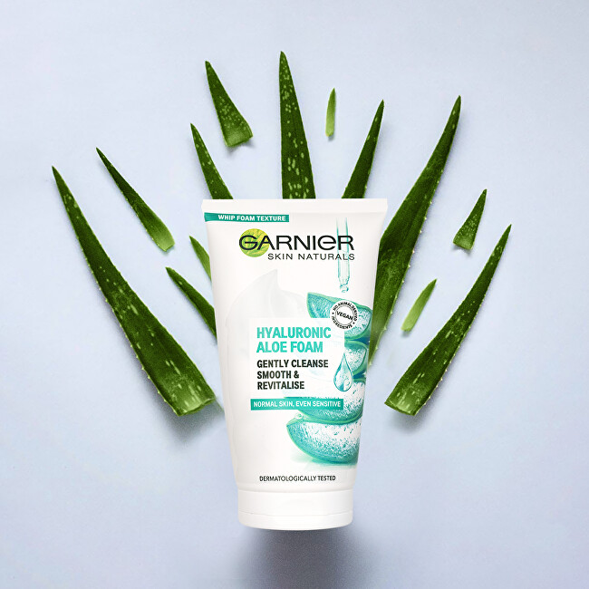 Garnier Cleansing skin foam Skin Natura l s (Hyaluronic Aloe Foam) 150 ml 150ml makiažo valiklis