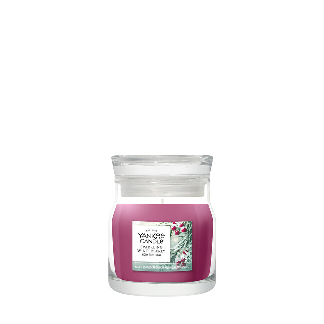 Yankee Candle Signature scented candle glass small Sparkling Winterberry 110 g kvepianti žvakė