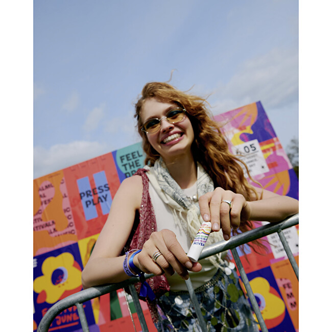 Labello Classic Pride Lip Balm 4.8 g lūpų balzamas