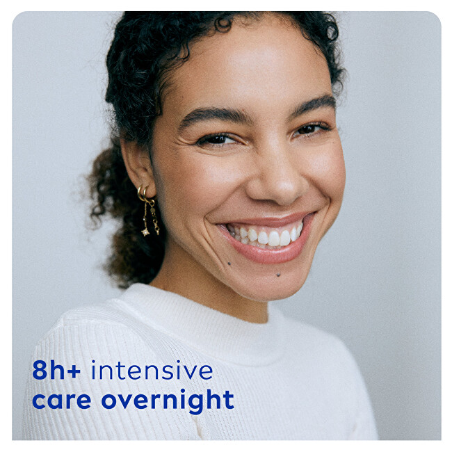 Labello Lip balm Overnight Care 4.8 g lūpų balzamas