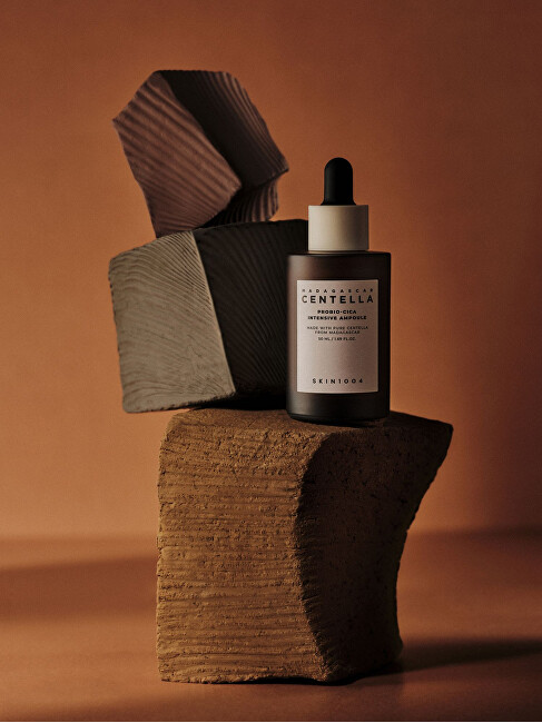 SKIN1004 Madagascar Centella Intensive Hydrating Serum (Probio-Cica Intensive Ampoule) 30ml vietinės priežiūros priemonė