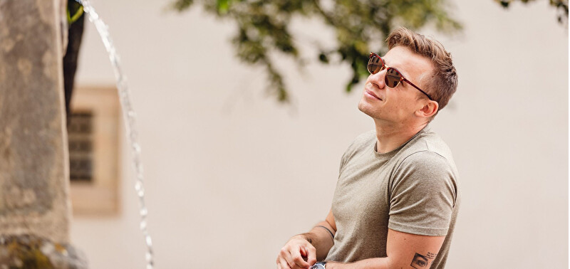 Vuch Polarizačn&iacute; slunečn&iacute; br&yacute;le Brigida Metal Design Brown akiniai nuo saulės