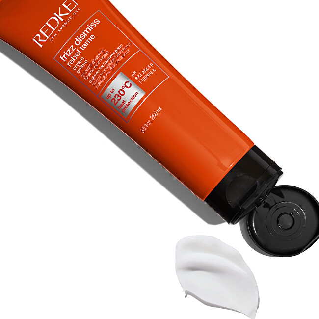 Redken Frizz Dismiss Smoothing Cream (Rebel Tame Heat Protective Crem) 250ml plaukų apsauga nuo kar&scaron;čio
