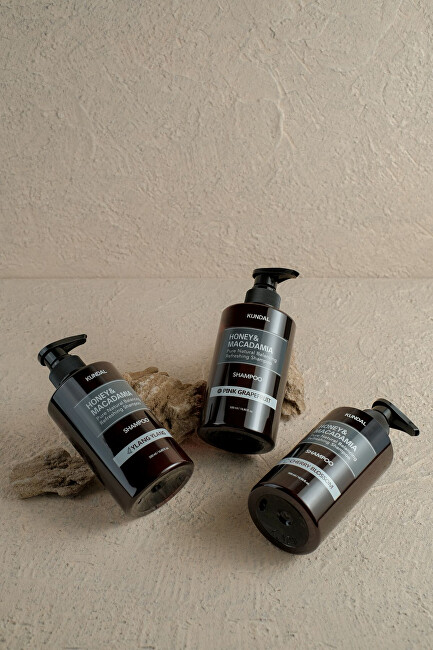 KUNDAL Natural Moisturizing Shampoo Honey & Macadamia Pink Grapefruit (Nature Shampoo) 500ml &scaron;ampūnas