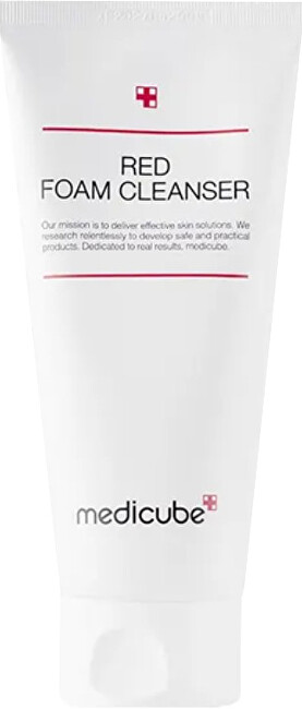 Medicube Cleansing foam against imperfections for oily and problematic skin Red Foam Cleanser Veido prausiklis Moterims