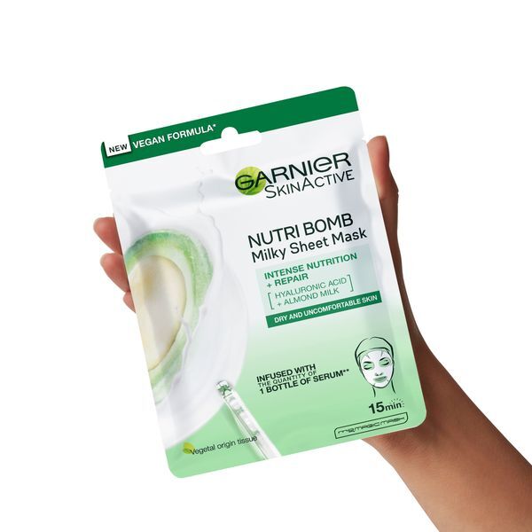 Garnier Textile face mask with almond milk for dry and sensitive skin Skin Natura l s (Milky Tissue Mask) 28 g Moterims