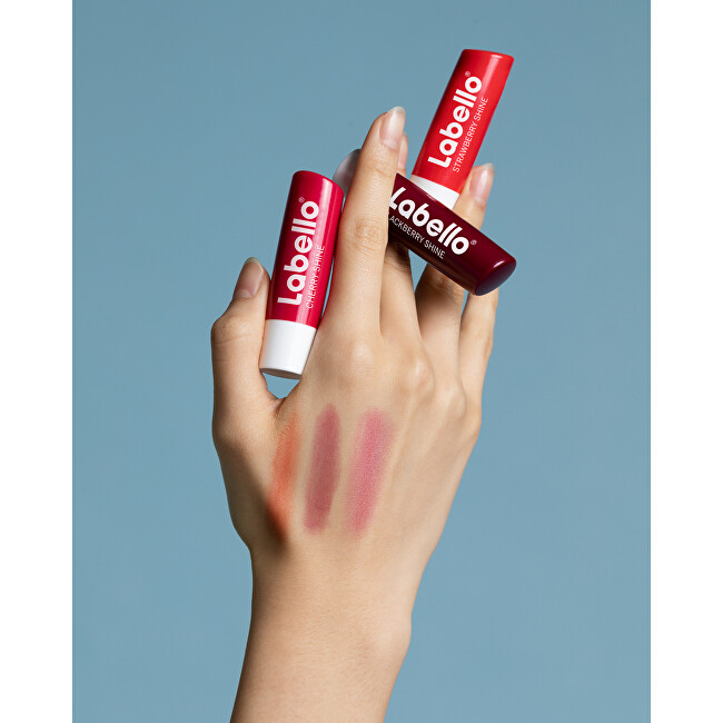 Labello Strawberry Shine Caring Lip Balm 4.8 g lūpų balzamas