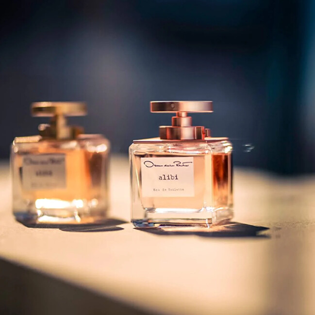 Oscar de la Renta Alibi Eau De Toilette 50 Parfüümid Naistele thumbnail 4