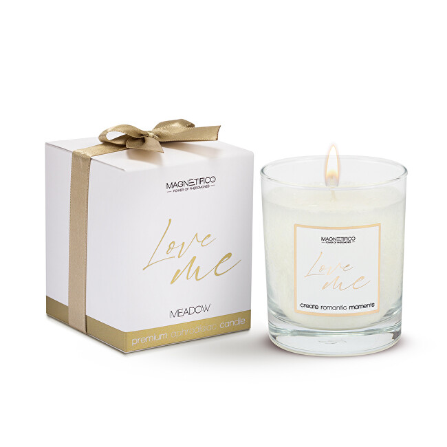 Magnetifico Power Of Pheromones Scented candle Love me Meadow (Scented Candle) 125 g Moterims