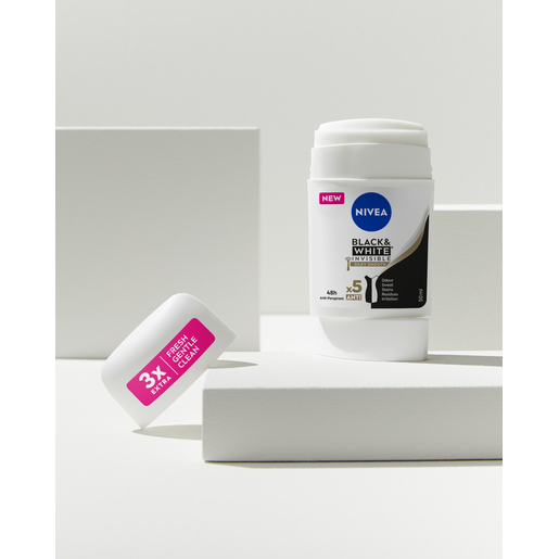 Nivea Solid antiperspirant Black & White Invisible Silk y Smooth 50 ml 50ml dezodorantas