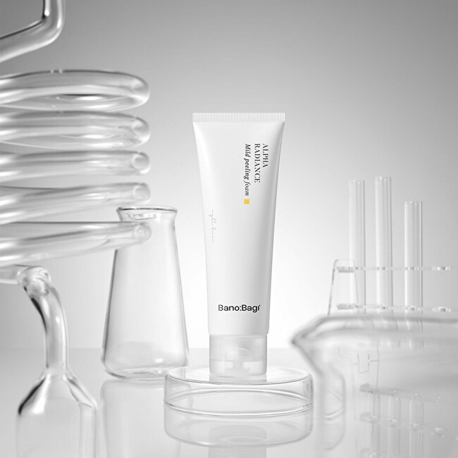 BANOBAGI Cleansing foam for sensitive and acne-prone skin Alpha Radiance (Mild Peeling Foam) 120 ml 120ml makiažo valiklis