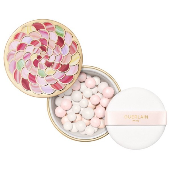 Guerlain Light Revealing Pearls of Powder M&eacute;t&eacute;orites (Light Revealing Pearls of Powder) 20 g 02 Rose tamsintojas