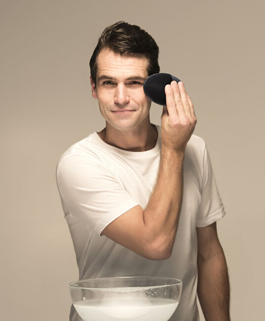 Foreo LUNA 3 Men Cleansing sonic brush for men with anti-wrinkle effect veido valymo prietaisas