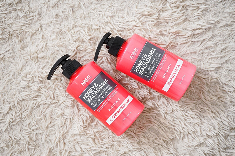 KUNDAL Nourishing Body Lotion Honey & Macadamia Cherry Blossom (Body Lotion) 500 ml 500ml Moterims