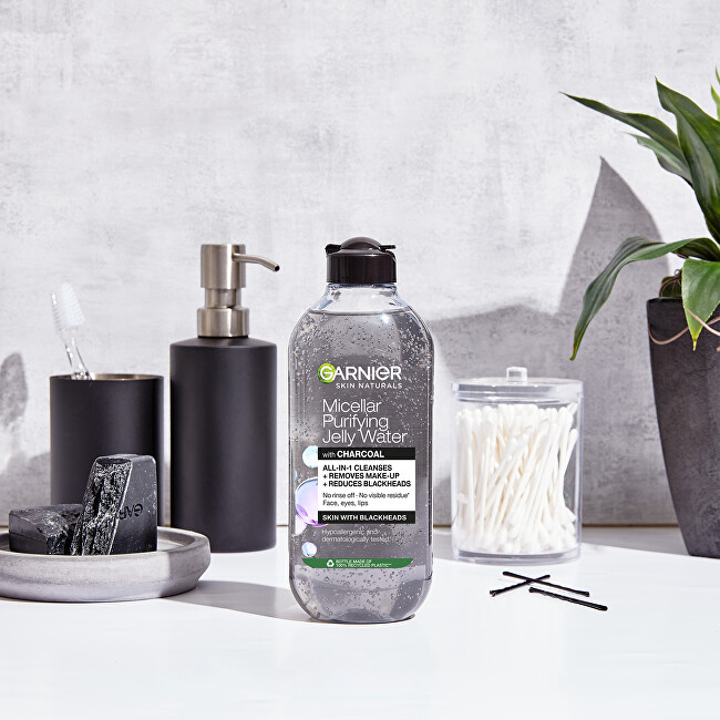 Garnier Pure Active micellar water with active carbon (Micellar Purifying Jelly Water) 400ml makiažo valiklis
