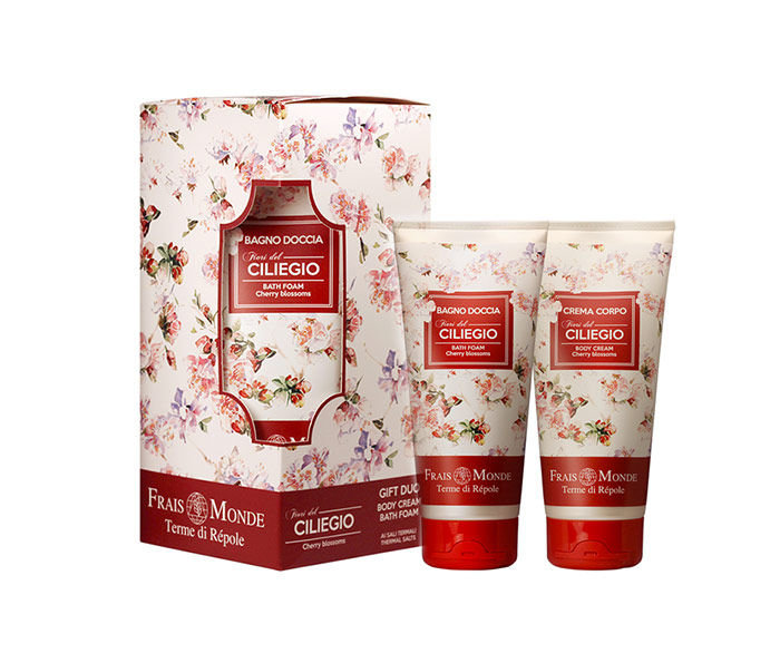 Frais Monde Cherry Blossoms 200ml Body Cream 200 ml + Bath Foam 200 ml kūno kremas Rinkinys (Pažeista pakuotė)