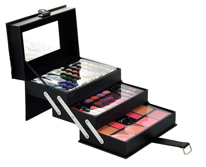 Makeup Trading Beauty Case 110,6g šešėlių paletė (Pažeista pakuotė)